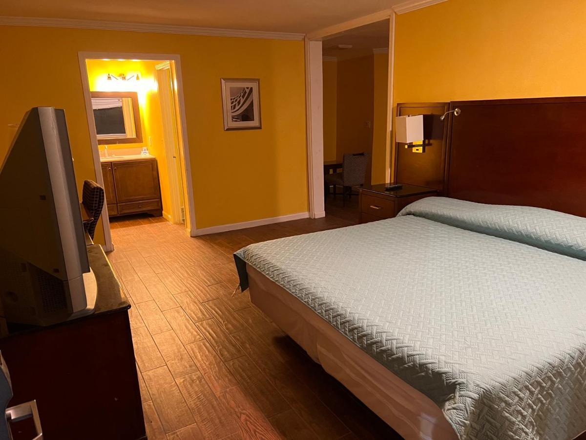 Dragon Inn & Suites Fayette Extérieur photo