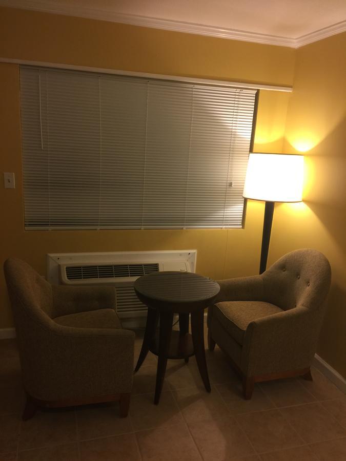 Dragon Inn & Suites Fayette Extérieur photo